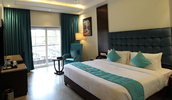 Best Hotel in Panchgani - Executive Rooms at Basilica Resort Panchgani Near Mahabaleshwar